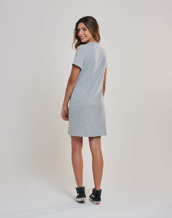 vestido camiseta com bolso